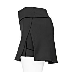 NWT Women's POP Fit POP Skort Black - Size Medium